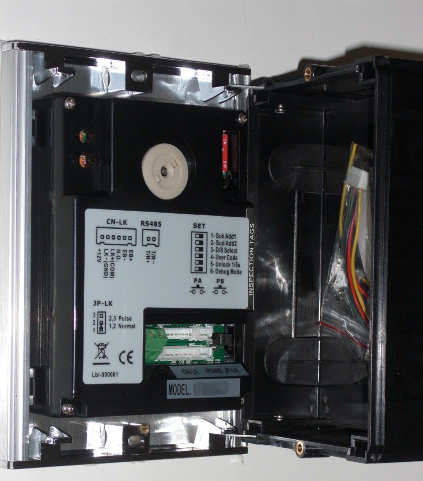 Dveřní telefon PC-D243-2, kolébkové zvonkové dvoutlačítko